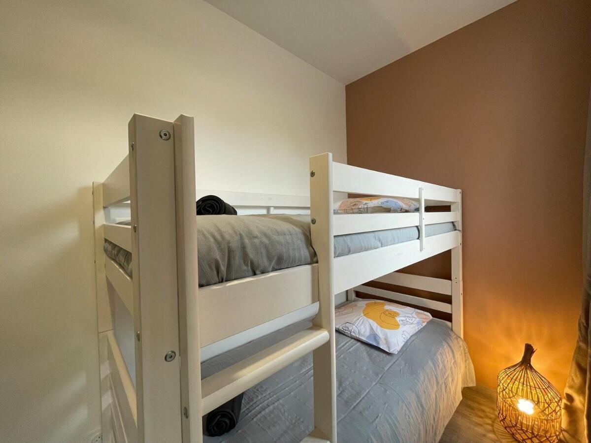 Ferienwohnung Le Familial Proche Gare Sens Exterior foto